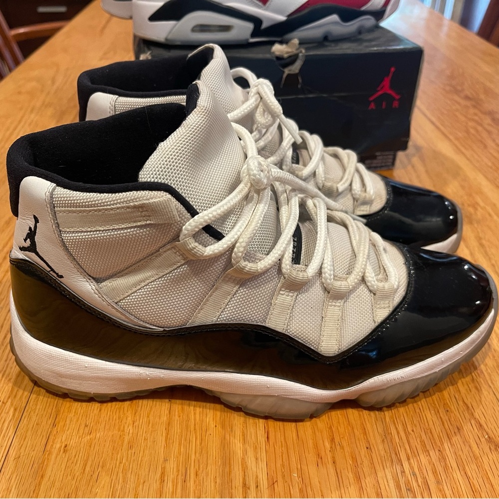 Jordan 11’s Concords size 11